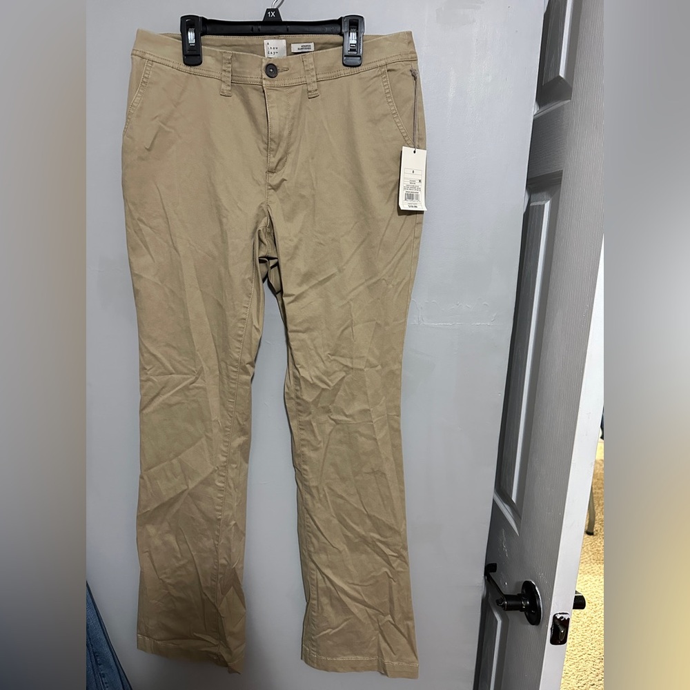 Women’s “a new day” Tan Pants Size 8